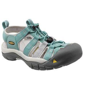 KEEN ~ NEWPORT H2 SANDALS ~ 8.5 ~ WATERPROOF ~BLUE
